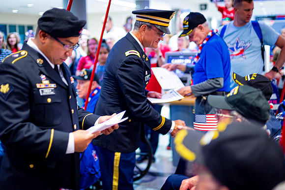 Honor Flight-10-2019338