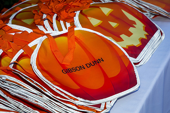 Gibson Dunn_Houston Boo Zoo_10-18-25-6