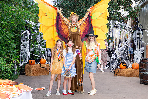 Gibson Dunn_Houston Boo Zoo_10-18-25-28
