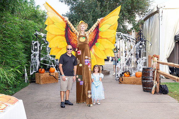 Gibson Dunn_Houston Boo Zoo_10-18-25-42