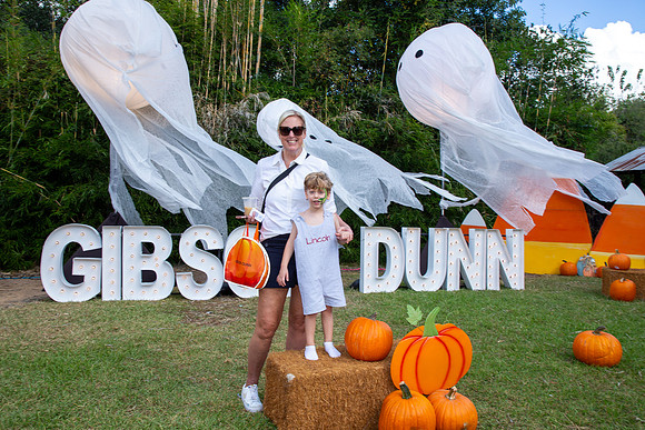 Gibson Dunn_Houston Boo Zoo_10-18-25-179