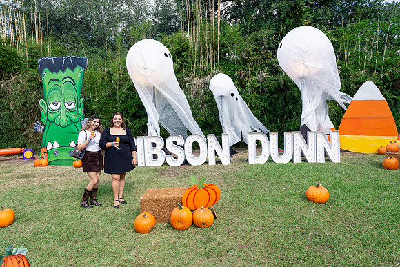Gibson Dunn_Houston Boo Zoo_10-18-25-184