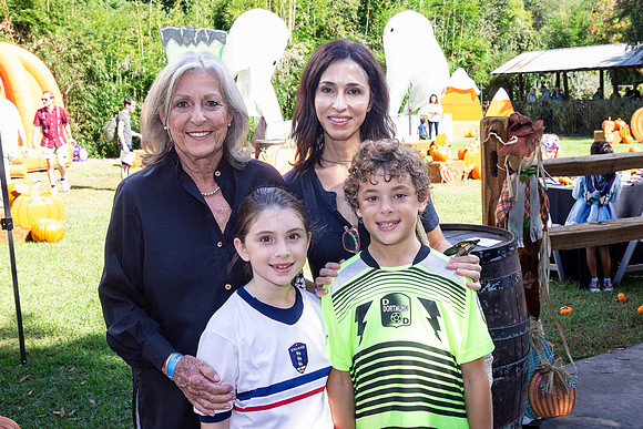 Gibson Dunn_Houston Boo Zoo_10-18-25-197