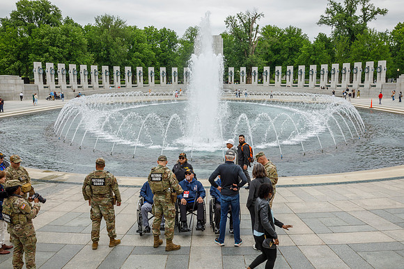 _Q1_7033