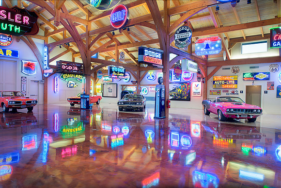 Hemi Hideout Barn
