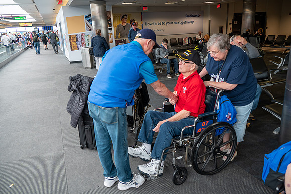 Honor_Flight_1-28-1689