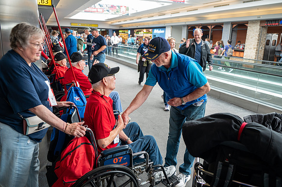 Honor_Flight_1-28-1690