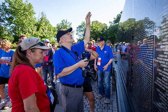 HF36_Vietnam Veterans Memorial-7