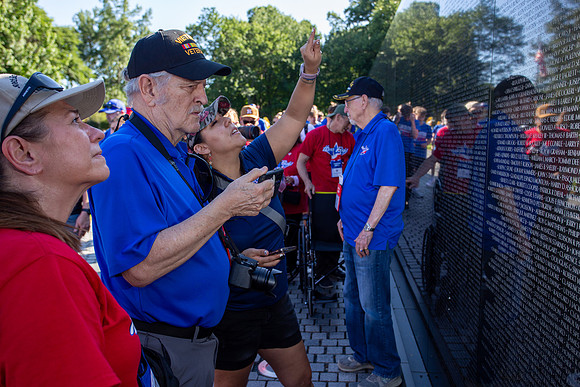 HF36_Vietnam Veterans Memorial-9