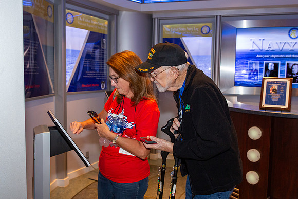 03-HF37_Navy Memorial-9