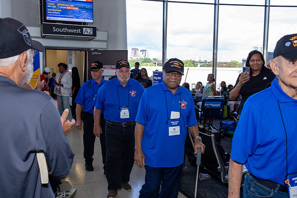 HF37_Dulles Airport Arrival-4