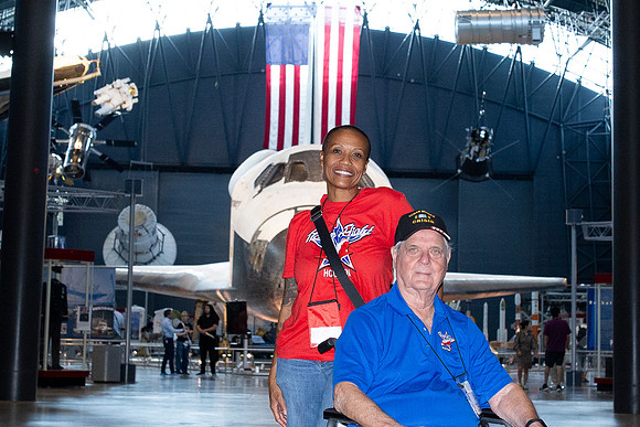 05-HF37_Air and Space-74