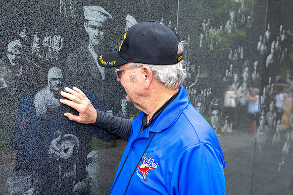 11-HF37_Korean War Memorial-94