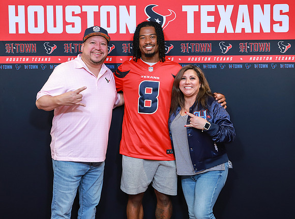 11262024_Texans_Fan_Night-455