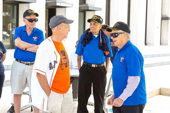HF_Astros_190908_028
