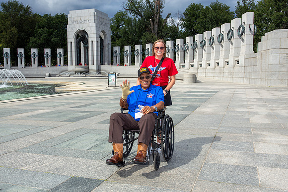 04-HF37_WWII Memorial-33