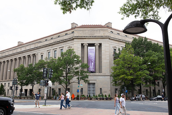 03-HF37_Navy Memorial-19
