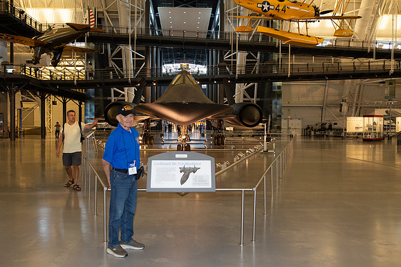 05-HF37_Air and Space-53