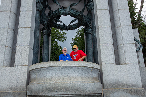 04-HF37_WWII Memorial-39