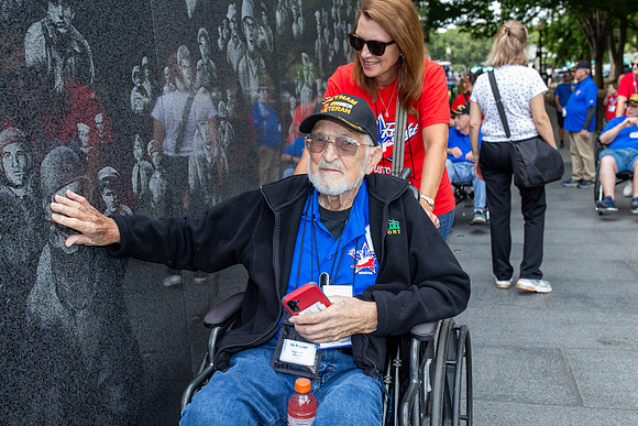 11-HF37_Korean War Memorial-80