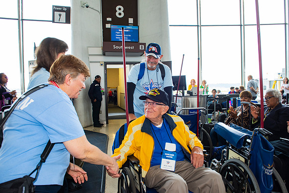 HonorFlight APRIL2019-082