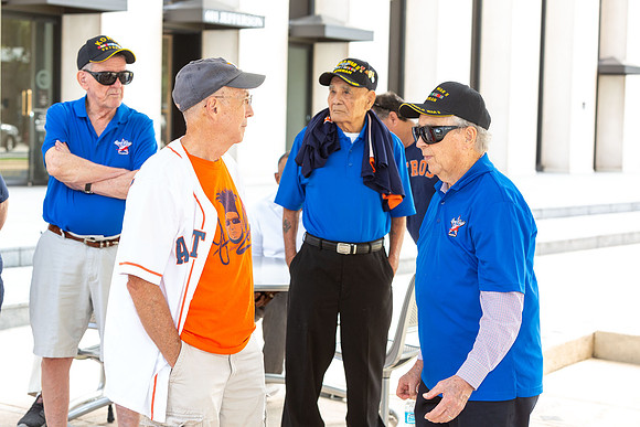 HF_Astros_190908_027