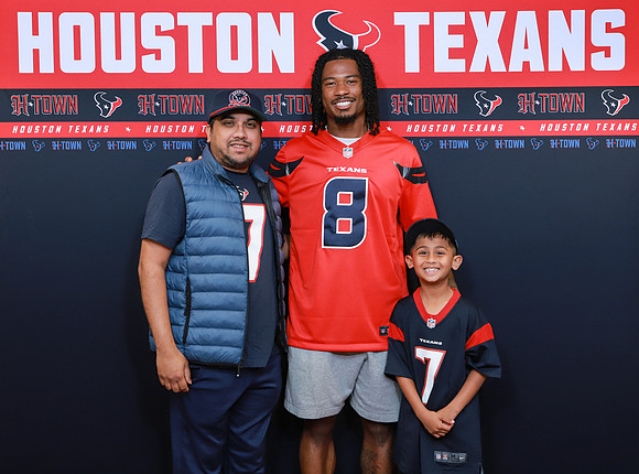 11262024_Texans_Fan_Night-458