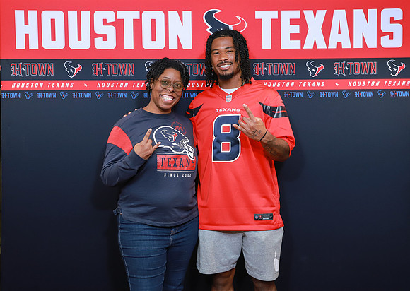 11262024_Texans_Fan_Night-480