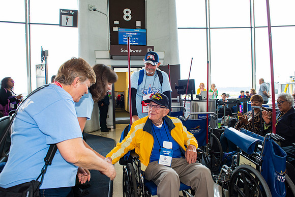 HonorFlight APRIL2019-081