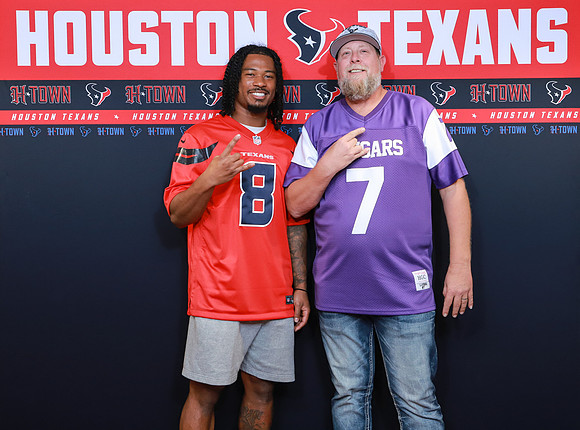 11262024_Texans_Fan_Night-471