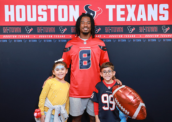 11262024_Texans_Fan_Night-504