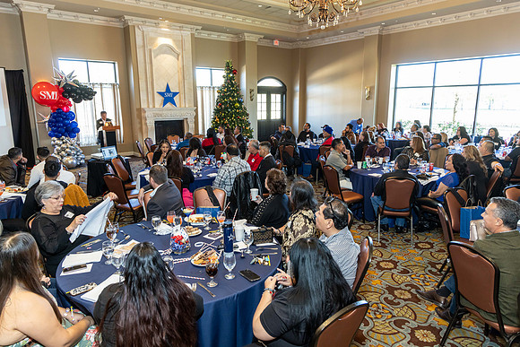 2023_SMI_Holidayt_Party-34