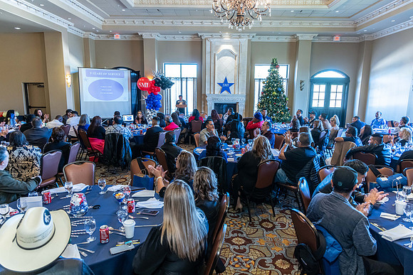 2023_SMI_Holidayt_Party-56