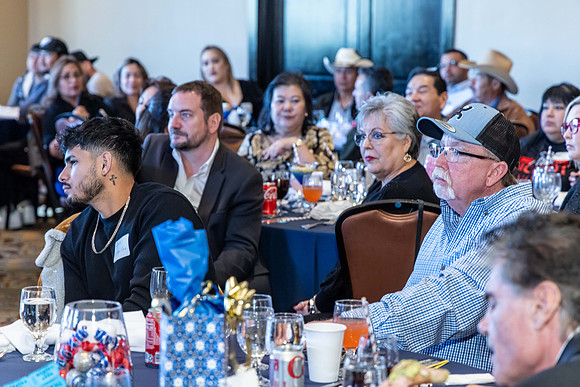 2023_SMI_Holidayt_Party-83