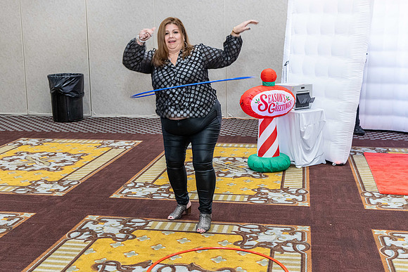 2023_SMI_Holidayt_Party-172