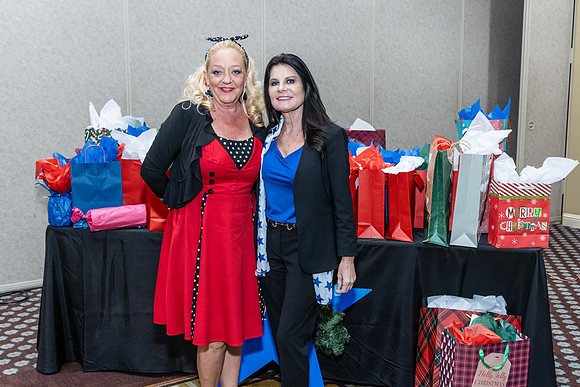 2023_SMI_Holidayt_Party-199