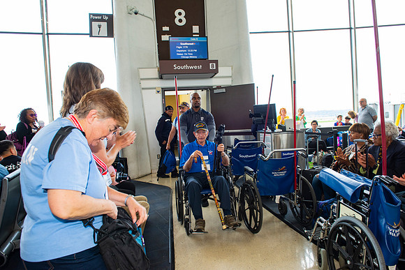 HonorFlight APRIL2019-089