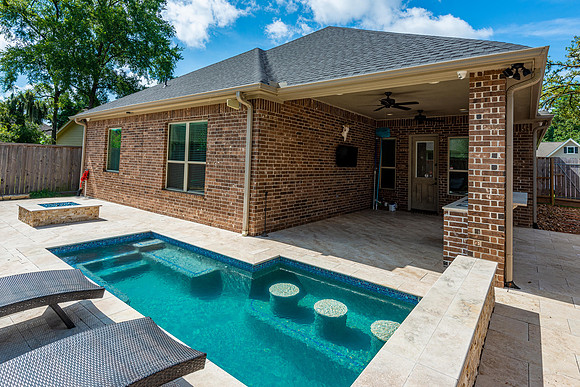 HEP_5856-HDR-10