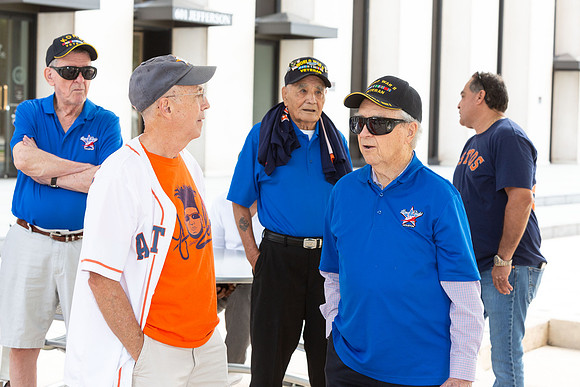 HF_Astros_190908_025