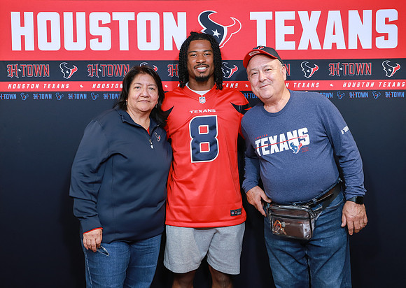 11262024_Texans_Fan_Night-510