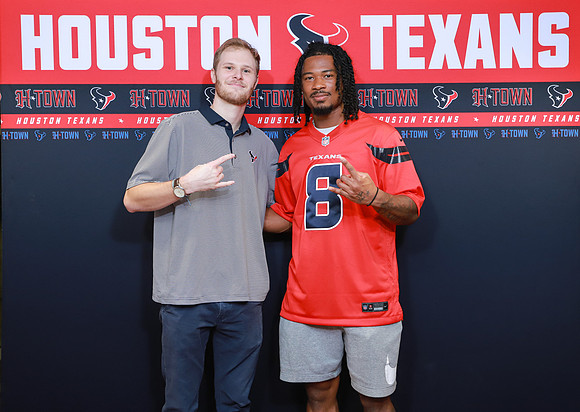 11262024_Texans_Fan_Night-498