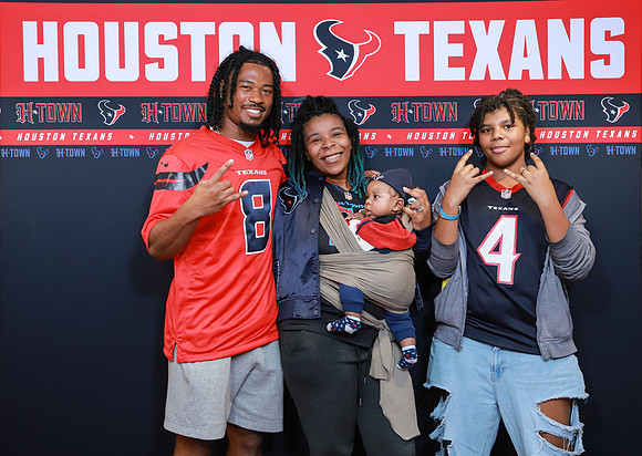 11262024_Texans_Fan_Night-515