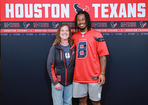11262024_Texans_Fan_Night-499