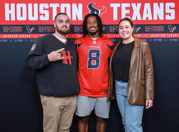 11262024_Texans_Fan_Night-472
