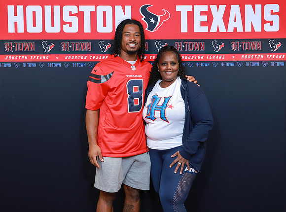11262024_Texans_Fan_Night-467