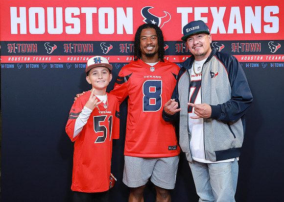 11262024_Texans_Fan_Night-485