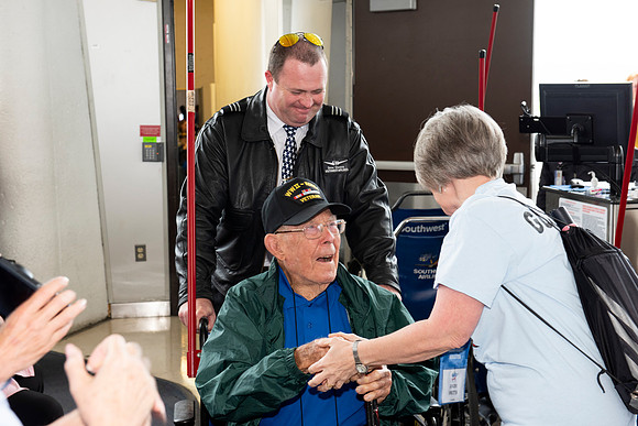 HonorFlight APRIL2019-065