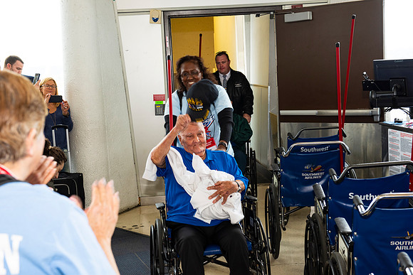 HonorFlight APRIL2019-063