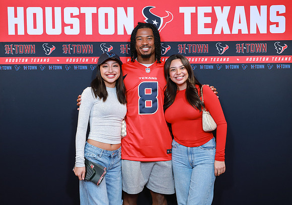 11262024_Texans_Fan_Night-528