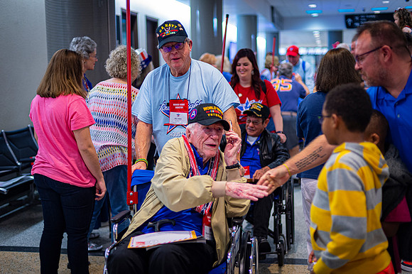 Honor Flight-10-2019206